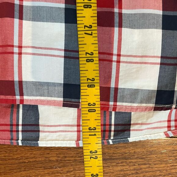 Levi's Men's XXL Red and White Plaid Button-Down Shirt - Picture 4 of 9